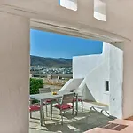 Villa Nola Traditional With Pool And Amazing Sea Views,